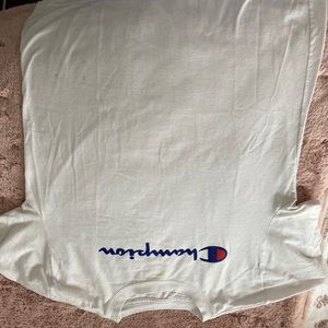 Champion t shirt